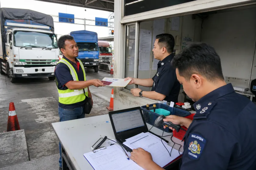 Faster, Clearer Borders: Malaysia Cross-border Customs Reform That Helps Trade Move