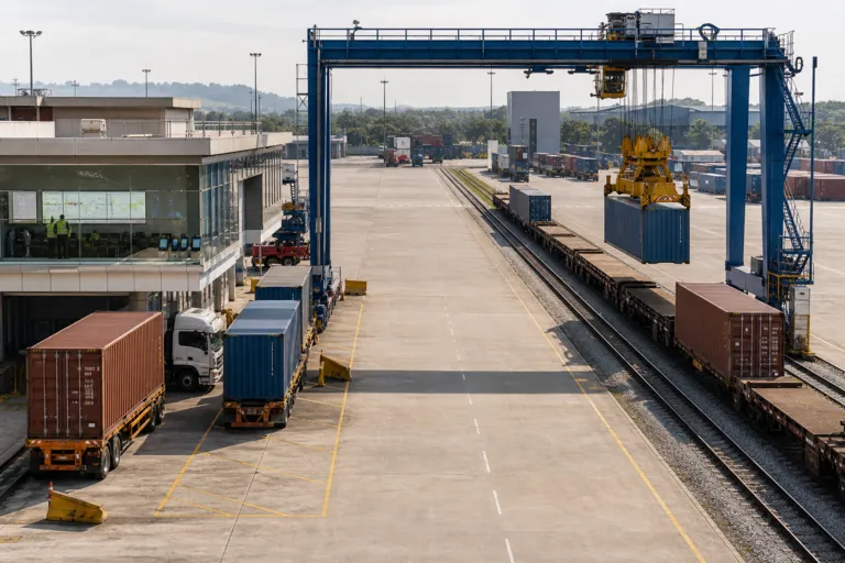 How Malaysia’s Digital Freight Forwarding Is Modernising Logistics Fast