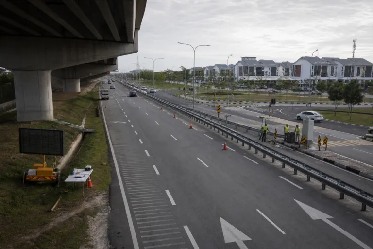 Malaysia Road Safety Push: The Budget 2026 Mobility Boost That Could Save Lives