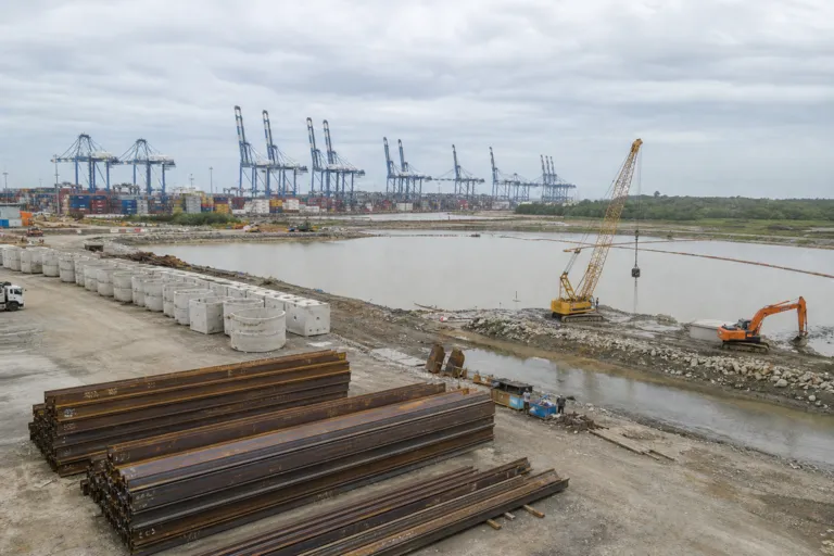 Malaysia Carey Island Port: Port Klang’s Mega-expansion Signal for Shippers and Investors